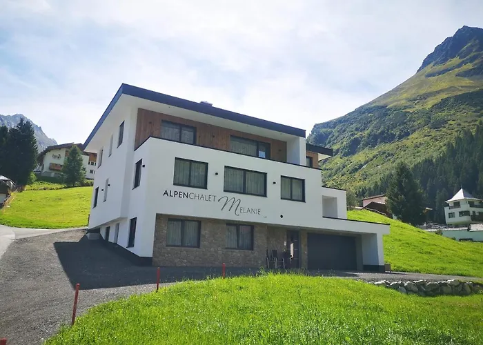 Alpenchalet Melanie - Inklusive Silvretta Card Premium Apartamento Galtür