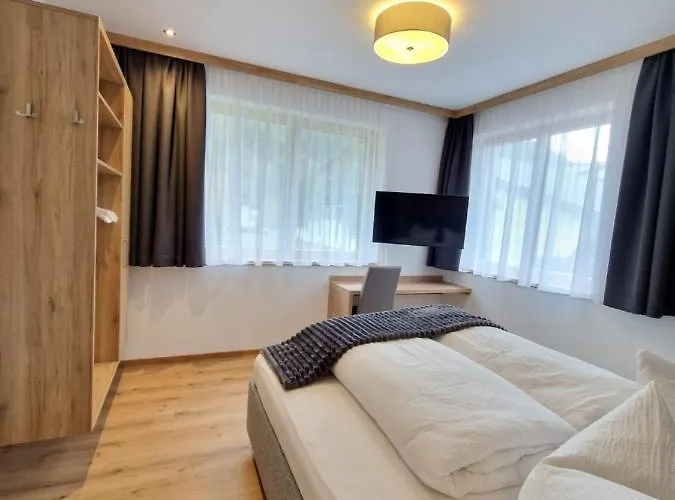 Alpenchalet Melanie - Inklusive Silvretta Card Premium Apartamento Galtür